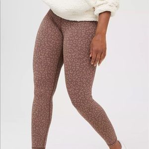Aerie OFFLINE High Waisted Leopard Leggings